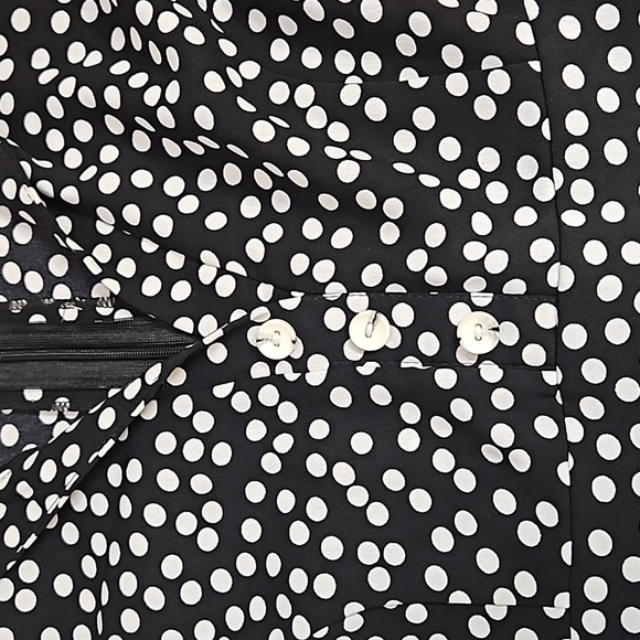 Black and White Button Down Polka Dot Cuff Sleeved Pleated Dress - Picture 7 of 7